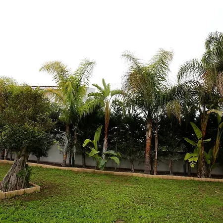 Villa The White House