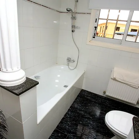 Villa The White House *