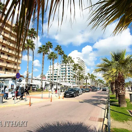 Villa The White House *