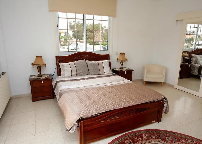 The White House Vila *