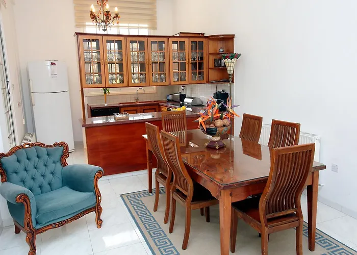 The White House * Larnaca