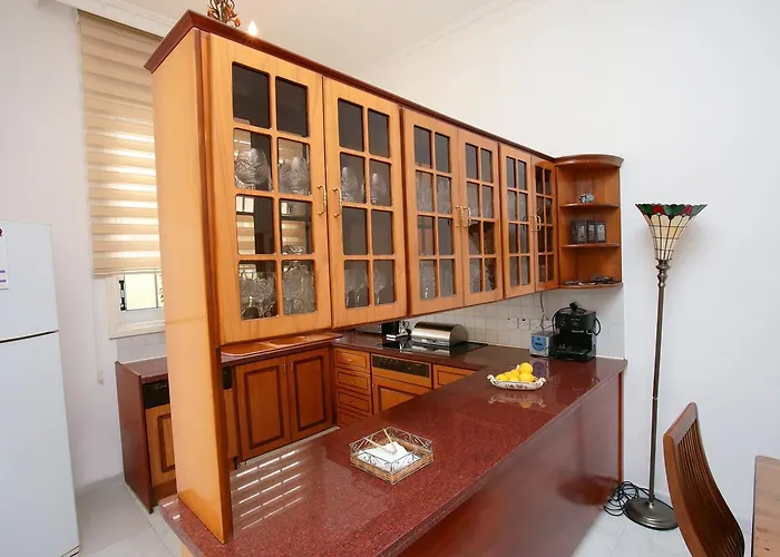 The White House Villa Lárnaca