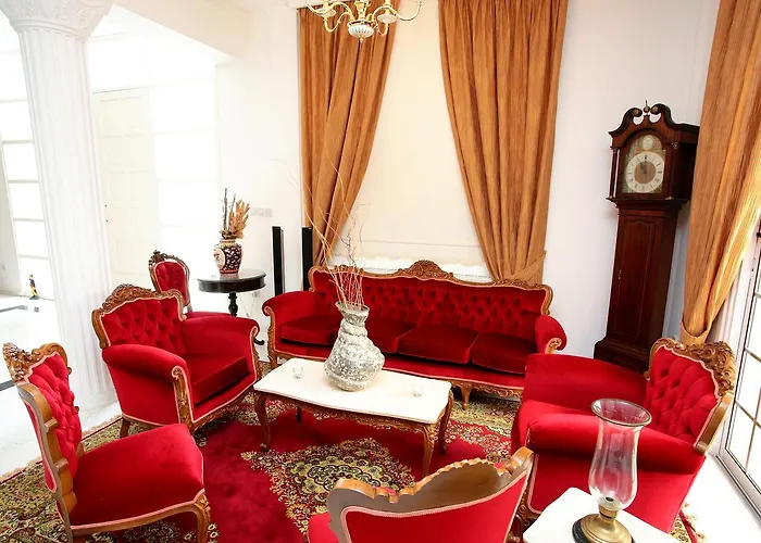 The White House Vila Larnaca